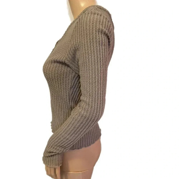 KENDALL + KYLIE Women's Button Front Long Sleeve Top Knit Beige Small - Picture 4 of 11